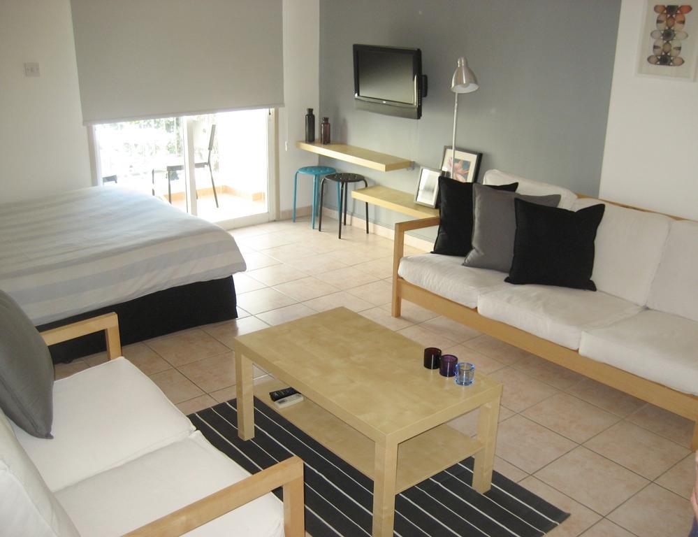 Lykavitos Apartments Nicosia Room photo